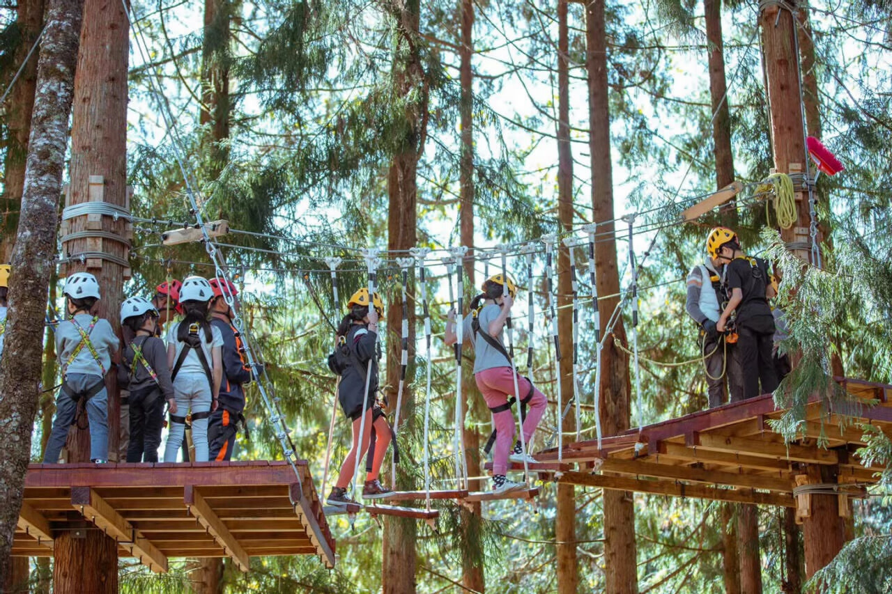 騰沖會(huì)議獎(jiǎng)勵(lì)會(huì)展汽車發(fā)布會(huì)戶外拓展訓(xùn)練研學(xué)游學(xué)旅拍基地首選推薦之一：騰沖歸云莊戶外拓展基地