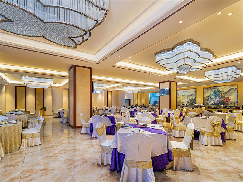 維也納智好酒店(保山吾悅廣場高鐵站店)