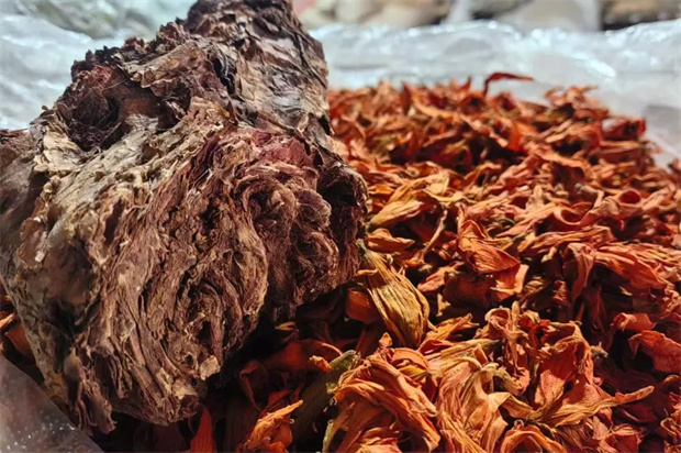 云南旅游,云南旅行社,云南團(tuán)建公司,云南策劃公司,云南活動(dòng)執(zhí)行,騰沖旅游,騰沖旅行社,騰沖團(tuán)建公司,騰沖策劃公司,騰沖會(huì)議會(huì)展,騰沖活動(dòng)執(zhí)行：騰沖搟香 ▏香韻悠長(zhǎng)，古法傳承